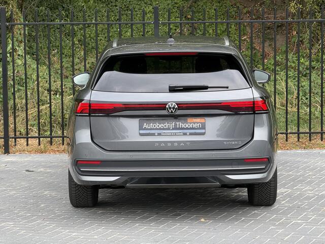 Volkswagen PASSAT Variant 1.5 eHybrid Business | Trekhaak | HUD | Camera