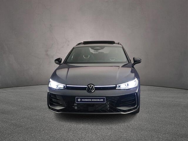 Volkswagen PASSAT Variant R-Line Edition 1.5 TSI eHybrid 272pk DSG Automaat Trekhaak, 360 camera, Panoramadak, Adaptive cruise control, Black Style, Achteruitrijcamera