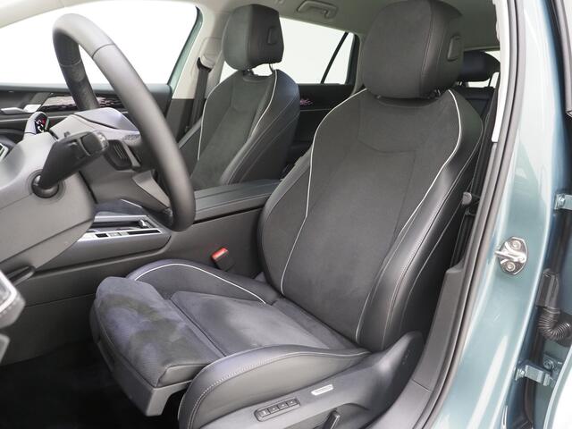 Volkswagen PASSAT Variant 1.5 eHybrid 204PK | Leder/Alcantara | Trekhaak | Stoelventilatie | Massage | HUD | 360 | Memory