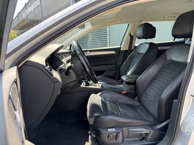 Volkswagen PASSAT Variant BWJ 2017 | 1.8TSI 180PK BNS Edition R AUTOMAAT | AGR | DYN AUDIO | VIRT. COCKPIT | LEDER/ALCANTARA | CAMERA A | NAVI | CLIMA | STOELVERW |