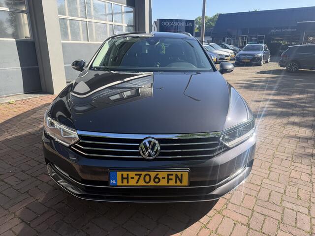 Volkswagen PASSAT Variant 1.5 TSI Highline Business R Bj 2019 Km 81.000 Nap 2e eigenaar Vol optie !!