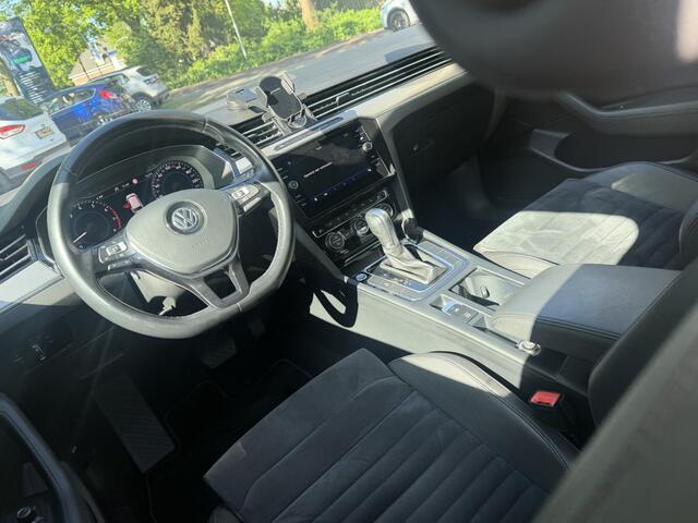 Volkswagen PASSAT Variant 1.5 TSI Highline Business R Bj 2019 Km 81.000 Nap 2e eigenaar Vol optie !!