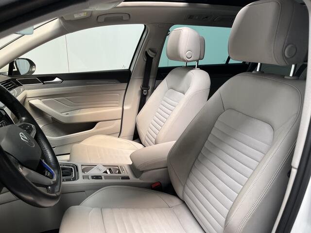 Volkswagen PASSAT Variant 1.4 TSI PHEV GTE Business / AUTOMAAT/ PANO/ TREKHAAK/ STANDKACHEL/ 360 CAMERA/ MEMORY SEATS/ ERGO COMFORT/ DODE HOEK/ IQ. LIGHT/ TRAVEL ASSIST/ STOELVERWARM./ KEYLESS/ APP CONNECT/ ADAPT. CRUISE/ 17" LMV