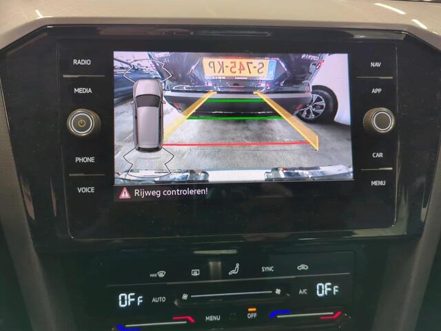Volkswagen PASSAT VARIANT 1.5 TSI BUSINESS I AUTOMAAT I NAVIGATIE I P-CAMERA I ADAPTIVE CRUISE CONTROL