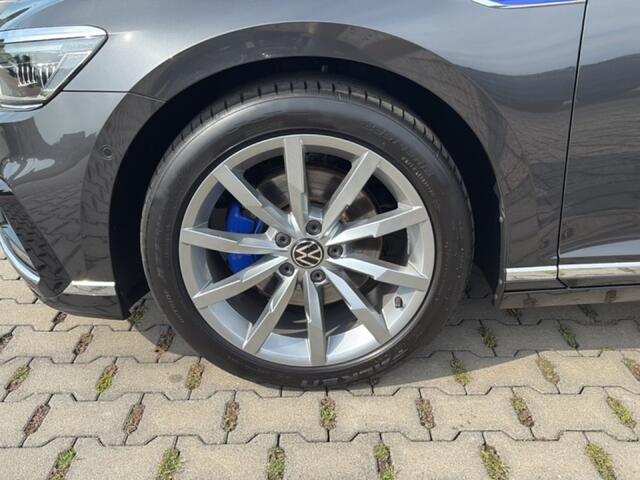 Volkswagen PASSAT 1.4 TSI GTE TREKHAAK/CAMERA/ELEK-KLEP/ACC/DIG-DASH/STOELVERW