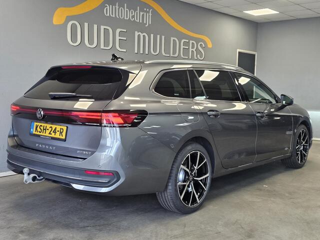 Volkswagen PASSAT Variant 1.5 eHybrid Business | 360 Camera | Stoelventilatie & Massage | Trekhaak | 19 inch velgen | Head-up display |