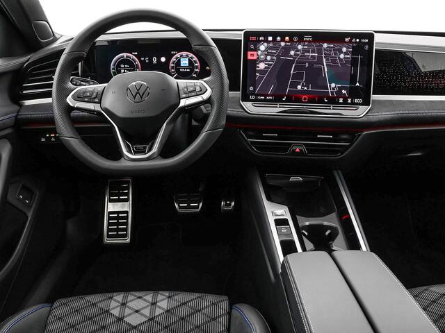 Volkswagen PASSAT Variant R-Line Edition 1.5 eHybrid 204 PK 6 versn. DSG