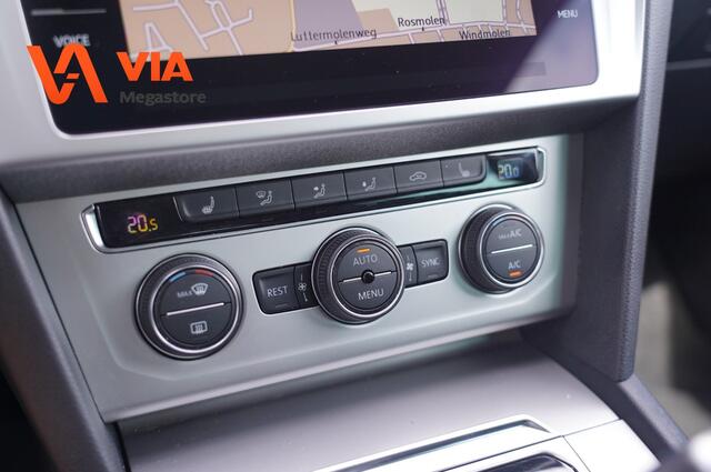 Volkswagen PASSAT Variant 1.5 TSI | 150PK | Comfortline | Navi | Trekhaak | Stoelverw. | Camera | PDC | ACC | ECC | Virtual