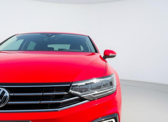 Volkswagen PASSAT Variant 1.4 TSI PHEV GTE Business