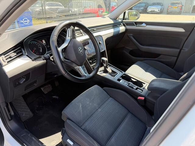 Volkswagen PASSAT Variant 1.4 TSI PHEV GTE Business | Stoelverwarming | Keyless | Navigatie | Apple Carplay | Camera | Trekhaak | Parkeersensoren | Climate Control | Cruise Control | Pretoria |