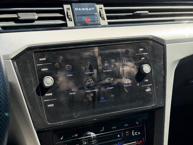 Volkswagen PASSAT Variant 1.4 TSI PHEV GTE Business | Stoelverwarming | Keyless | Navigatie | Apple Carplay | Camera | Trekhaak | Parkeersensoren | Climate Control | Cruise Control | Pretoria |