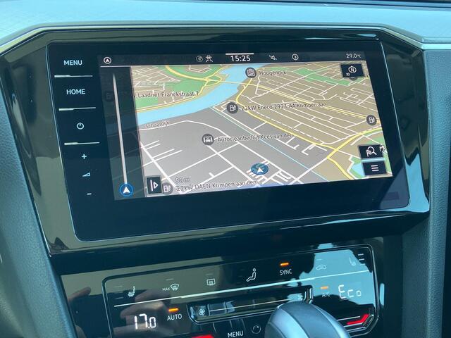 Volkswagen PASSAT Variant 1.4TSIeHybrid 160kW/218PK GTE Business · Panoramadak · Navigatie · Camera + Parkeersensoren · Apple/Android Car Play