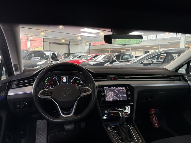 Volkswagen PASSAT GTE 218PK DSG HYBRID BUSINESS SPORT IQ-LED/NAVI/CAMERA/TREKHAAK
