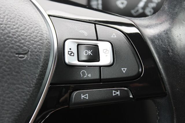 Volkswagen PASSAT Variant 1.4 TSI Highline Business R