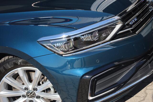 Volkswagen PASSAT Variant 1.4 TSI PHEV GTE Business | Trekhaak | Matrix | Camera |