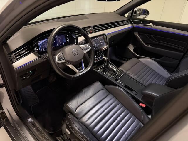 Volkswagen PASSAT Variant GTE | Panorama | Trekhaak | Leder | Ergoactive | IQ Lights |