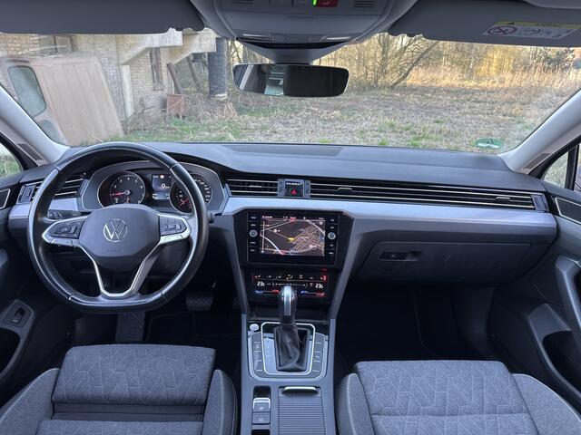 Volkswagen PASSAT Variant 1.5 TSI 150PK DSG BUSINESS CAMERA/NAVI/CARPLAY