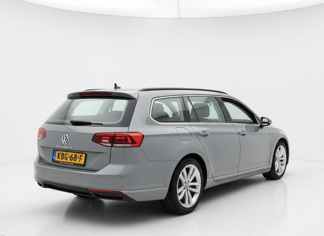 Volkswagen PASSAT Variant 1.5 TSI 150PK DSG BUSINESS CAMERA/NAVI/CARPLAY