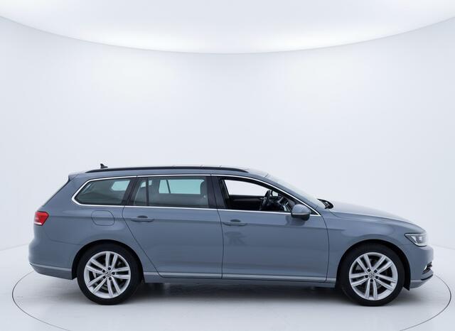 Volkswagen PASSAT Variant 1.5 TSI 150PK DSG BUSINESS CAMERA/NAVI/CARPLAY