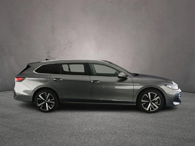 Volkswagen PASSAT Variant Business 1.5 TSI eHybrid 204pk DSG Automaat Trekhaak, Adaptive cruise control, Navigatie, Achteruitrijcamera, LED koplampen, App connect