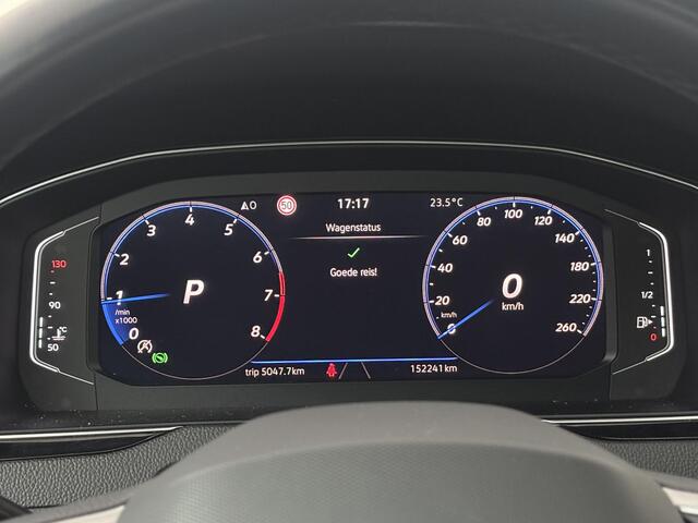 Volkswagen PASSAT Variant 1.5 TSI 150pk DSG R-Line Business | Panoramadak | Carplay/Android Auto | Camera |