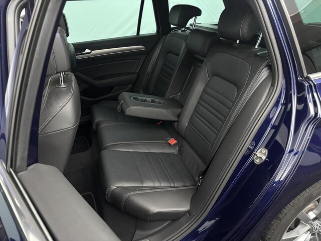 Volkswagen PASSAT Variant 1.5 TSI 150pk DSG R-Line Business | Trekhaak | Panoramadak | Leder |