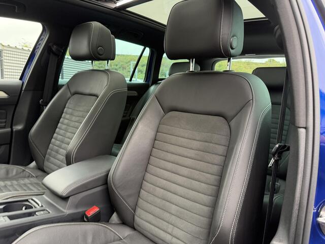 Volkswagen PASSAT Variant 1.5 TSI R-Line |Pano|Trekhaak|Carplay|360|