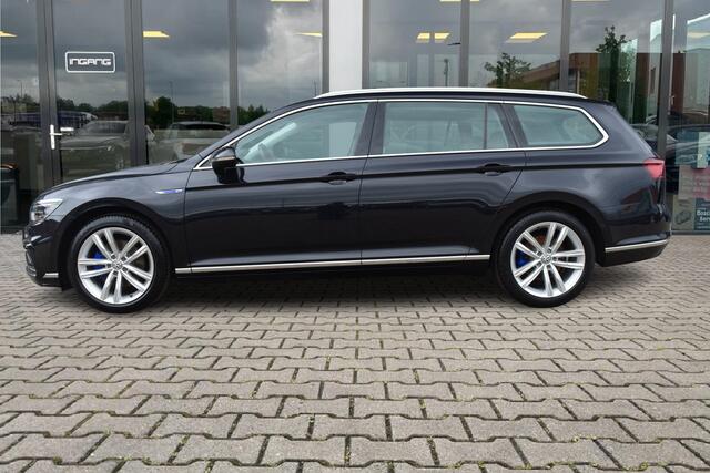 Volkswagen PASSAT Variant 1.4 TSI PHEV GTE | Pano | Trekhaak | 360 Camera |