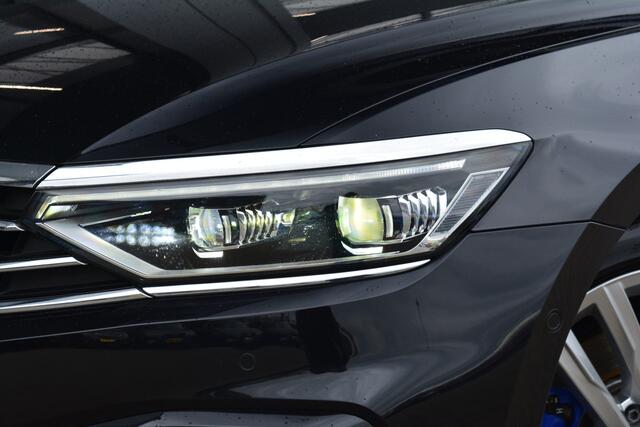Volkswagen PASSAT Variant 1.4 TSI PHEV GTE | Pano | Trekhaak | 360 Camera |