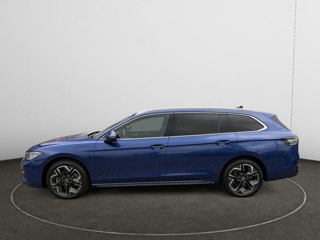 Volkswagen PASSAT Variant 1.5 eHybrid R-Line Edition | Trekhaak