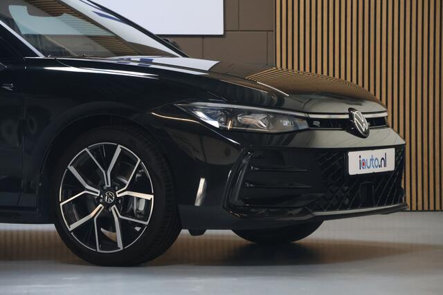Volkswagen PASSAT Variant 1.5 eHybrid 272PK R-Line Black Style Leder/Pano/IQ.Light/360/Headup/HK/Navi Max/ACC/19"/Trekhaak wegkl.