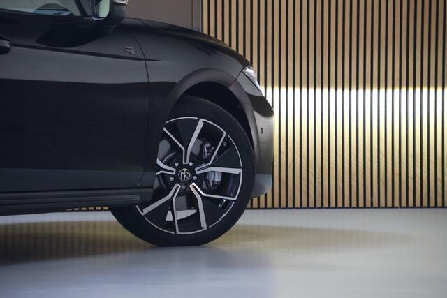 Volkswagen PASSAT Variant 1.5 eHybrid 272PK R-Line Black Style Leder/Pano/IQ.Light/360/Headup/HK/Navi Max/ACC/19"/Trekhaak wegkl.