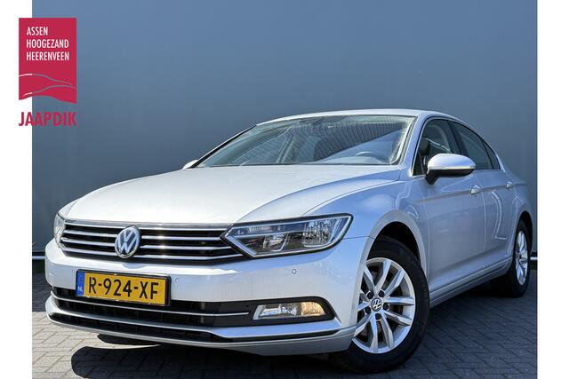 Volkswagen PASSAT BWJ 2017 | 1.8TSI 180PK Highline AUTOMAAT | TREKHAAK | STOEL&STUUR VERW | VERW ACHTERBANK | ADAPT. CRUISE | CLIMA | NAVI | PDC | LMV | MULTIFUNCT. STUUR