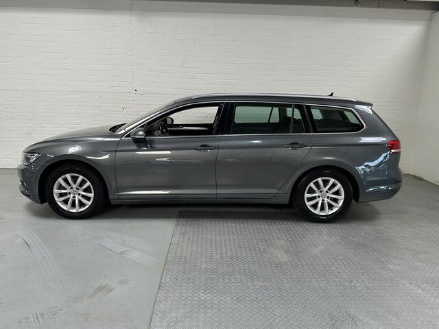 Volkswagen PASSAT Variant 1.4 TSI ACT Comfortline Business CLIMA // CRUISE // TREKHAAK // NAVI