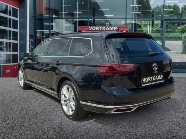 Volkswagen PASSAT 1.4 TSI GTE PANO-DAK/TREKHAAK/CAMERA/ELEK-KLEP/ACC/IQ/STOELVERW