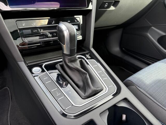 Volkswagen PASSAT 1.4 TSI GTE / BUSSINESS / PANO / NETTE STAAT / VOL