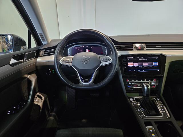 Volkswagen PASSAT Variant 1.4 TSI PHEV GTE / IQ Light / Trekhaak / Camera / Winterpack