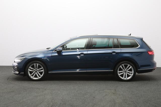Volkswagen PASSAT Variant 218 PK 1.4 TSI PHEV GTE Business PHEV, Panoramadak, Trekhaak, Memory, Leder