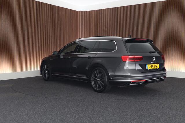 Volkswagen PASSAT Variant 1.5 TSI 150pk DSG R-Line Business + Trekhaak Camera Keyless Leder Panoramadak Stoelverwarming Navigatie