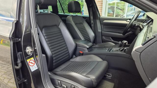 Volkswagen PASSAT Variant 1.5 TSI R-Line Bns+, Pano, Leder, Full option, NL!