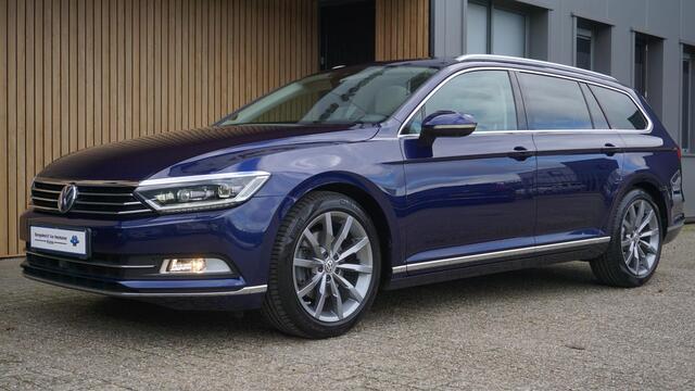 Volkswagen PASSAT Variant 2.0 TSI 220PK DSG Highline Pano.Dak Leder DynAudio 360-View Standkachel HUD *Complete Passat*