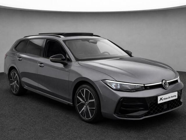 Volkswagen PASSAT Variant 1.5eHybrid 200kW/272PK R-Line Black Style · Panoramadak · Leder · Trekhaak · 360°Camera · Garantie t/m 24-08-2030 of 100000km.