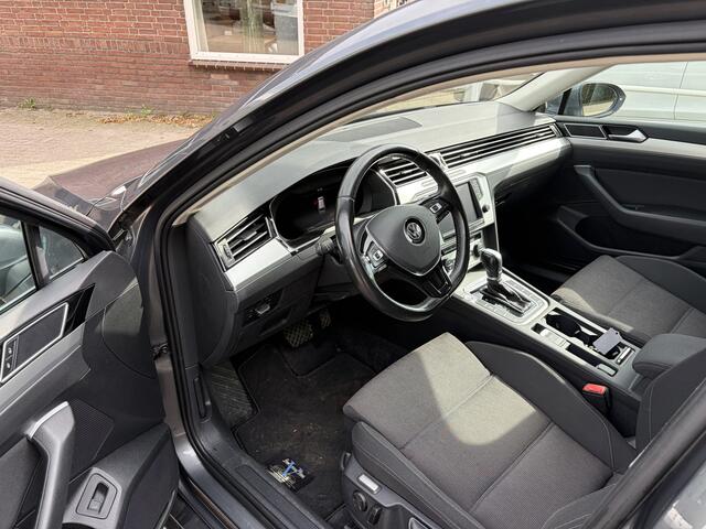Volkswagen PASSAT Variant 1.4 TSI ACT Connected Series AUTOMAAT TREKHAAK CAMERA STOELVERWARMING