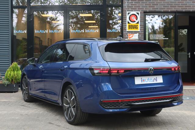Volkswagen PASSAT Variant 1.5 eHybrid 272PK R-Line Black Style+ Leder/Pano/IQ.Light/360/Headup/HK/Navi Max/ACC/19"/Trekhaak wegkl.