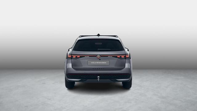 Volkswagen PASSAT Variant 1.5 eHybrid R-Line Edition 272 PK DSG Black Style, leder, massagestoelen, stoelventilatie, head-up, trekhaak, panoramadak, 360 graden camera