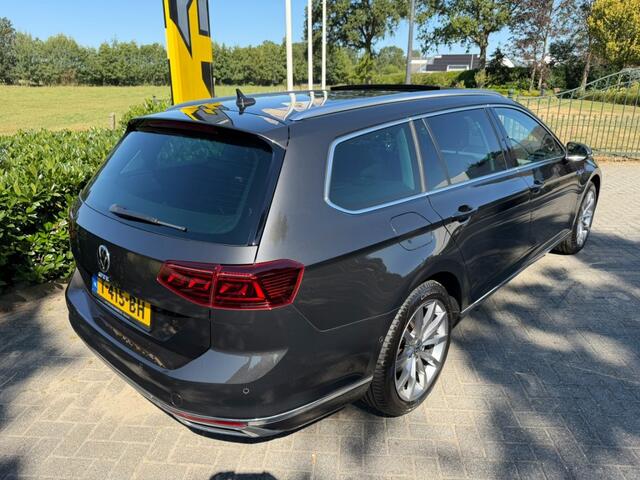 Volkswagen PASSAT 1.4 TSI PHEV GTE Business Pano / Dynaudio / Virtual / Trekhaak
