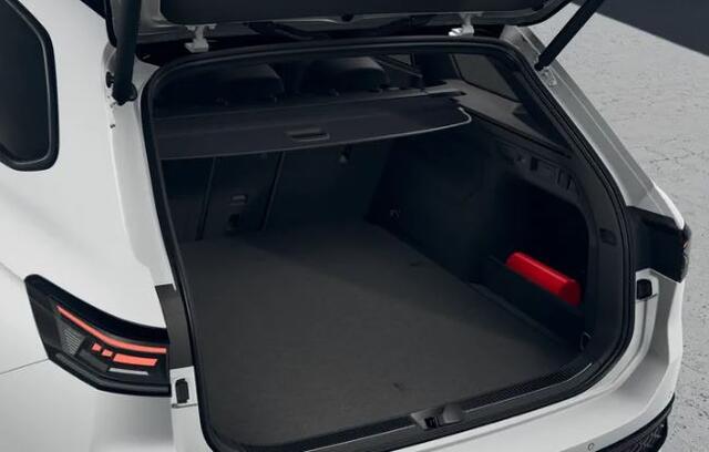 Volkswagen PASSAT Variant 1.5 eHybrid R-Line Edition / Navi / APP Connect/ R-line