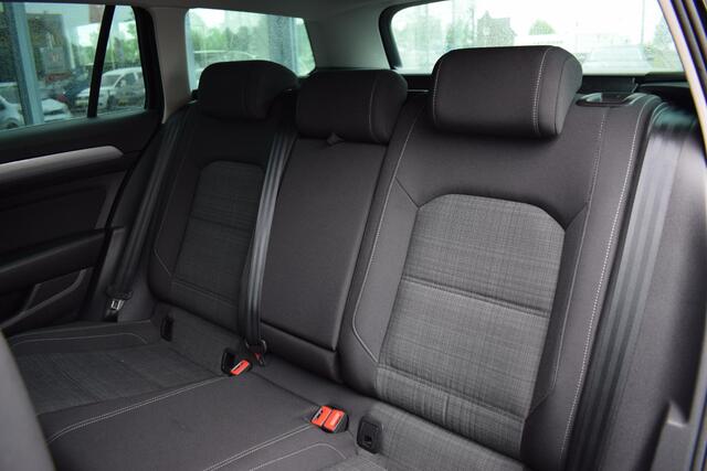 Volkswagen PASSAT Variant 1.5 TSI Comfort Business | Apple CarPlay | Stoelverw. | ACC | Automaat