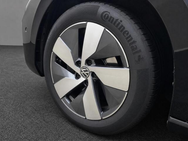 Volkswagen PASSAT Variant 1.5 eTSI 150pk DSG Business · Camera · Keyless · Apple/Android Car Play · Elek. Voorstoel · Elek. Achterklep · 17'' Inch · Garantie t/m 28-03-2028 of 100.000km