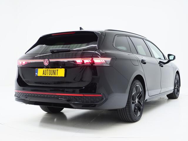 Volkswagen PASSAT Variant 1.5 eHybrid R-Line Edition | 5 Jaar Garantie | Panoramadak | Trekhaak | Massage | 360 | HUD | Sfeerlicht | Keyless